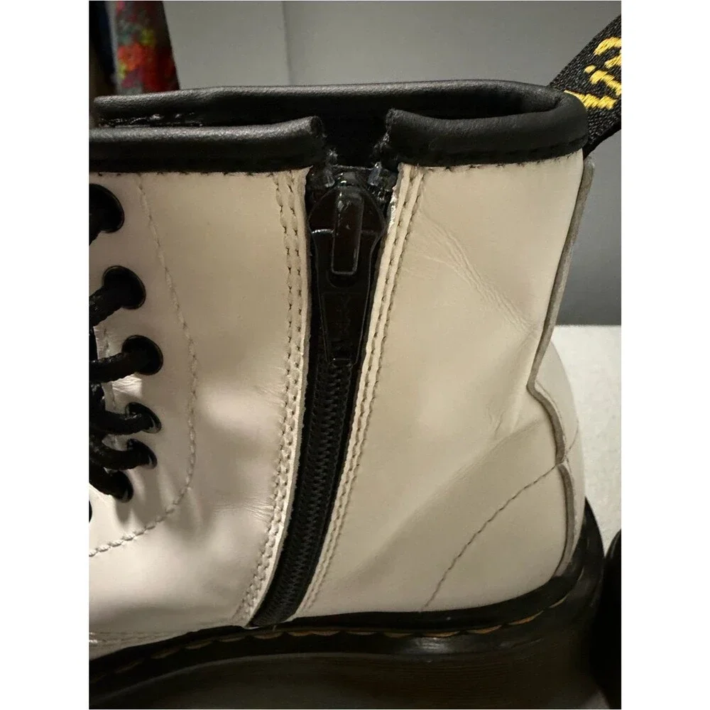 Dr. Martens classic dr